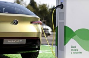 koda Auto bo na ekem vzpostavila 7 000 elektrinih polnilnih tok